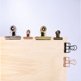 Klammern | von links nach rechts: Briefklammer silber, kupfer, gold, bronze, Drahtklammer schwarz, rosé